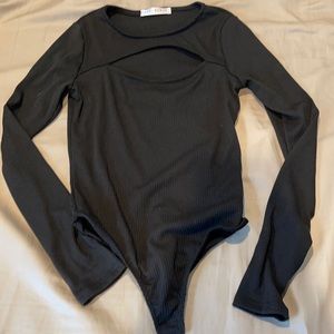Black long sleeve bodysuit size small